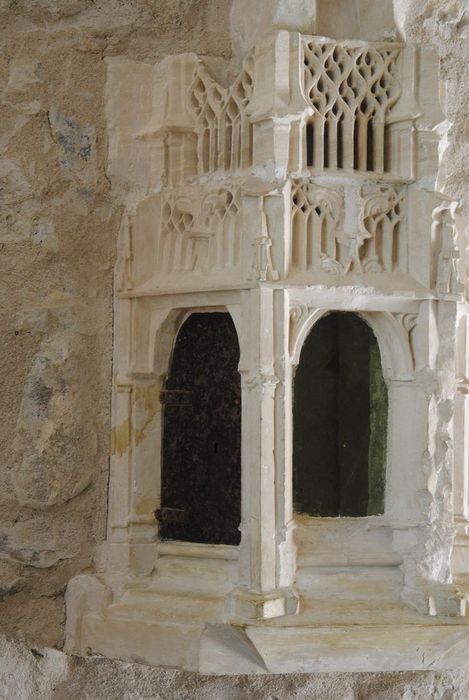 reliquaire-monstrance, détail - © Ministère de la Culture (France), Médiathèque de l'architecture et du patrimoine, Conservation des antiquités et des objets d’art de l’Ardèche – Tous droits réservés