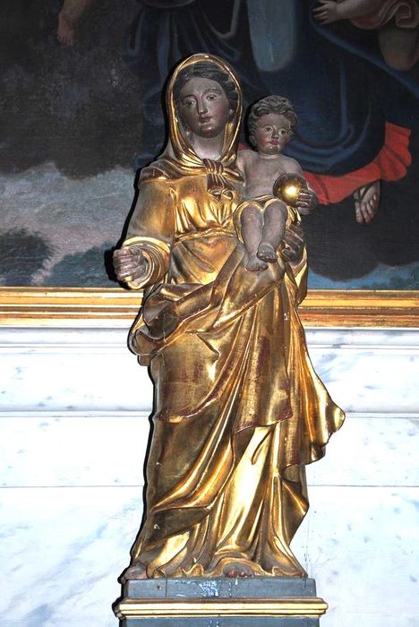 statue : Vierge à l'Enfant