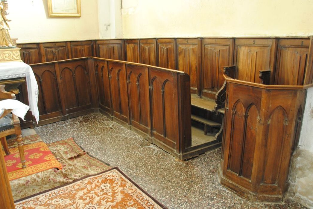 lambris de revêtement du choeur, stalles, vue partielle