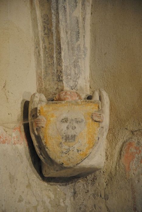 Chapelle de Saint-Sornin (ancienne) : Détail d’un culot sculpté