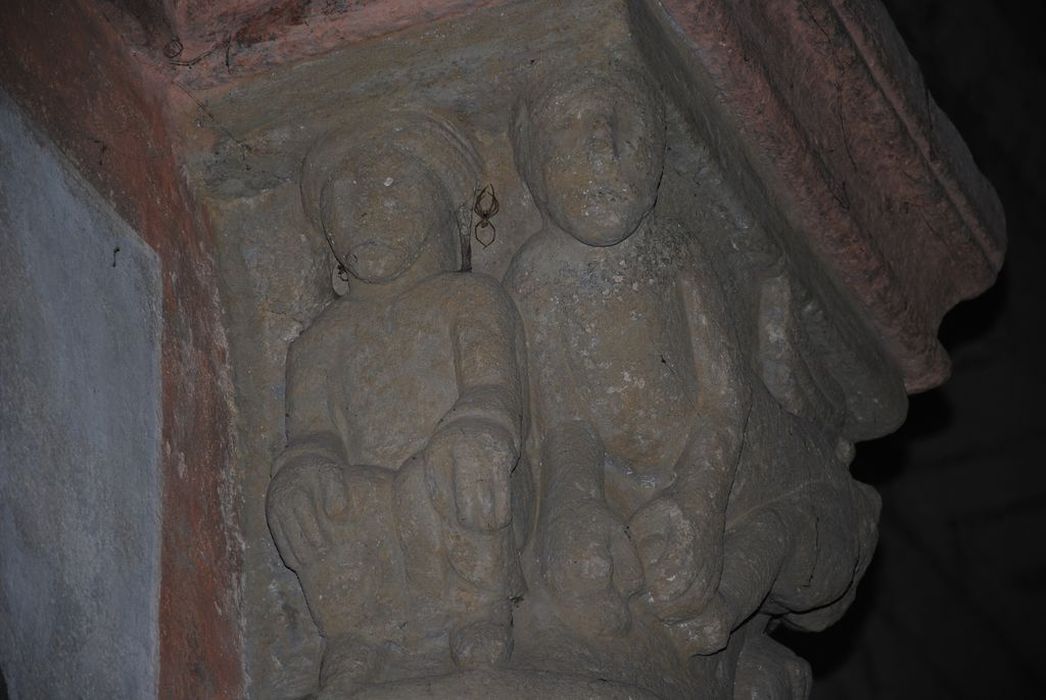 Eglise : Choeur, détail d’un chapiteau