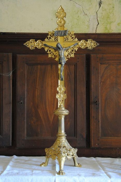 croix d’autel - © Ministère de la Culture (France), Médiathèque du patrimoine et de la photographie, Conservation des antiquités et des objets d’art de l’Ardèche – Tous droits réservés