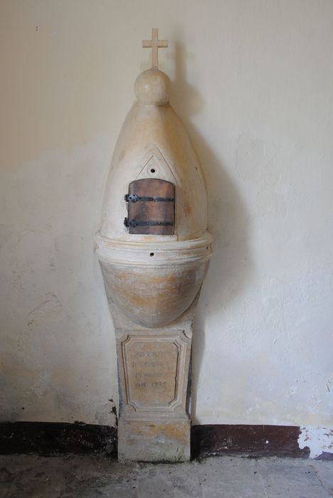 fonts baptismaux - © Ministère de la Culture (France), Médiathèque du patrimoine et de la photographie, Conservation des antiquités et des objets d’art de l’Ardèche – Tous droits réservés