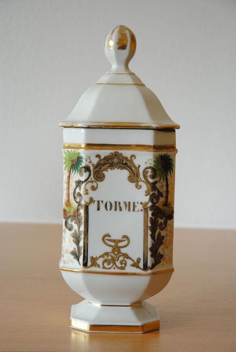 pot à pharmacie : Torme :