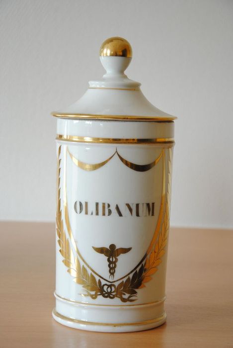 pot à pharmacie : Olibanum