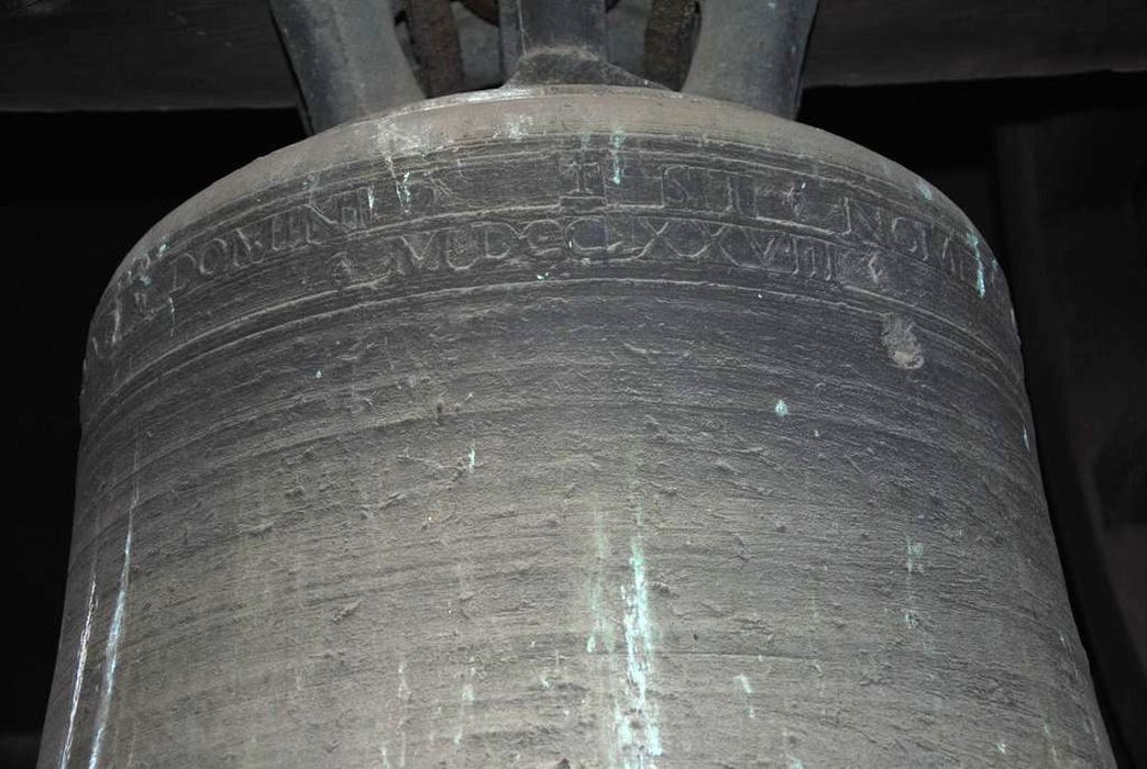 cloche, détail - © Ministère de la Culture (France), Médiathèque du patrimoine et de la photographie, Conservation des antiquités et des objets d’art de l’Ardèche – Tous droits réservés
