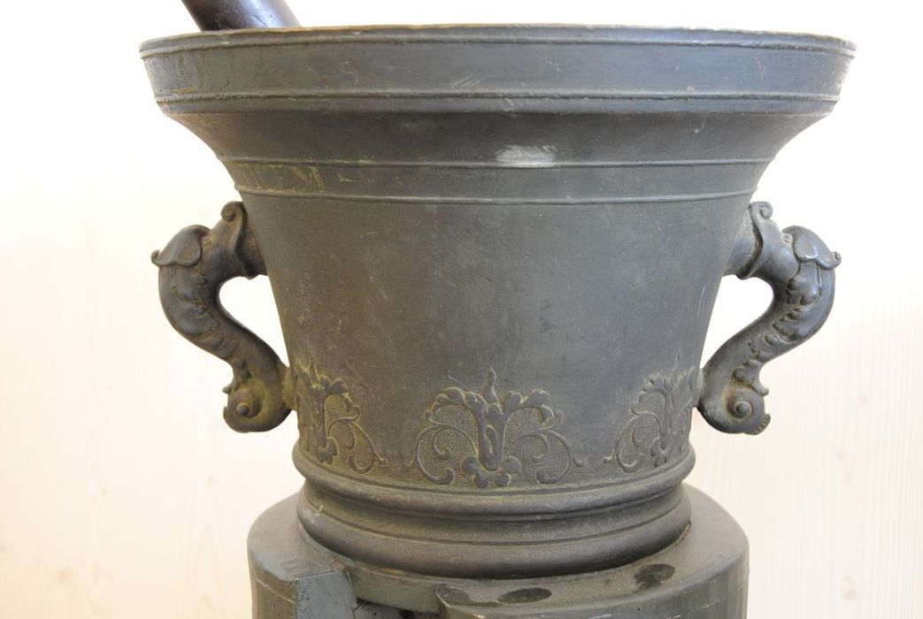 mortier - © Ministère de la Culture (France), Médiathèque du patrimoine et de la photographie, Conservation des antiquités et des objets d’art de l’Ardèche – Tous droits réservés