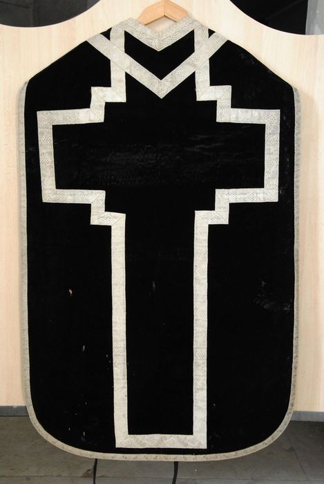 chasuble (ornement noir)