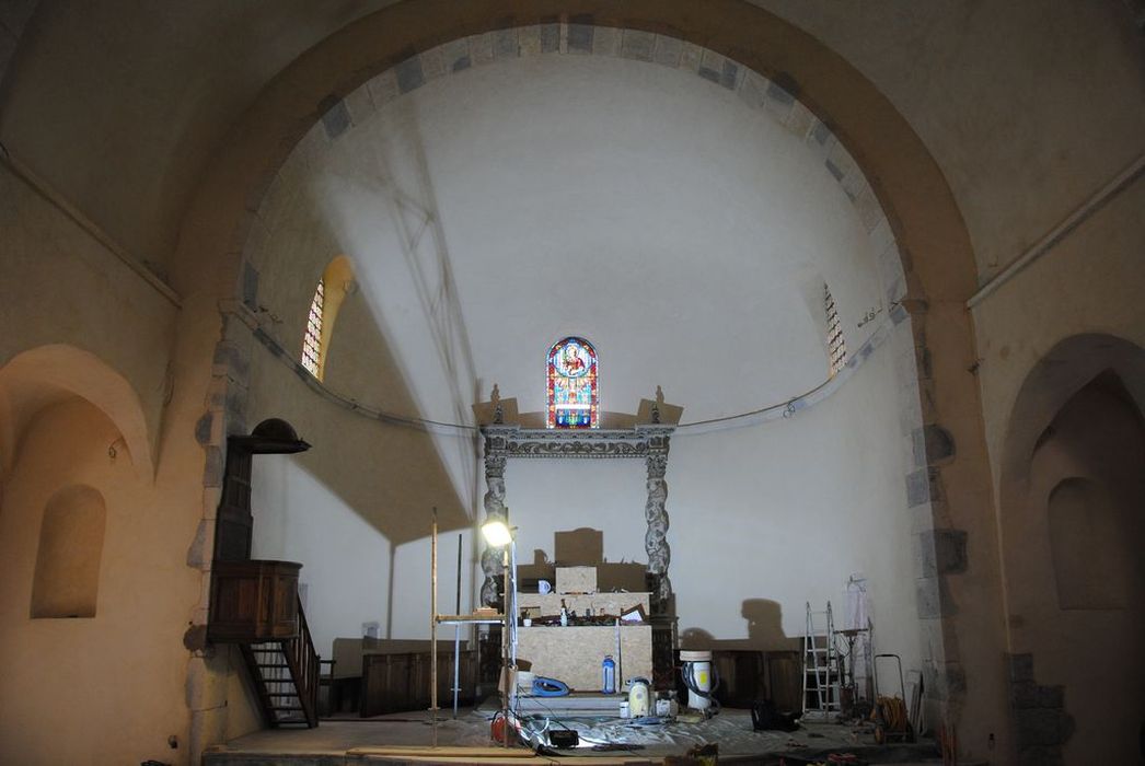 entablement d'un retable à colonnes torses, vue générale