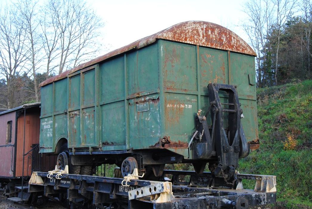 matériel de transport ferroviaire : remorque routière, type UFR, à voie métrique, 999 405
