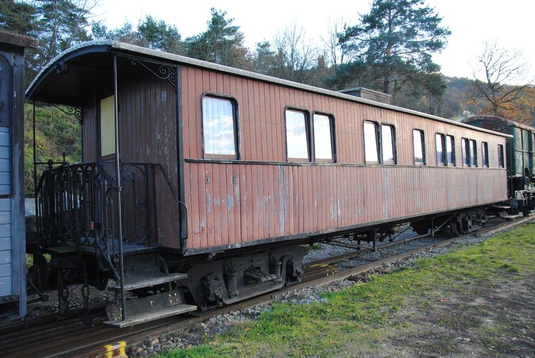 voiture à voyageurs type Bains de Mer, à bogies, à voie métrique, AB 89 - © Ministère de la Culture (France), Conservation des antiquités et des objets d’art de l'Ardèche - Tous droits réservés