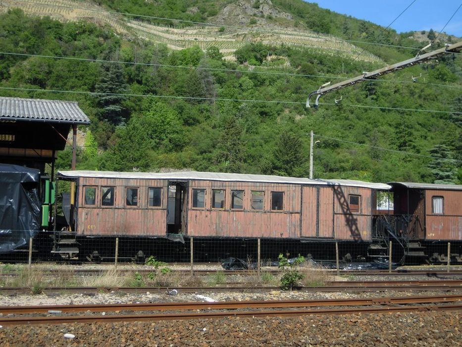 voiture à voyageurs à bogies, à voie métrique, ABF 107 - © Ministère de la Culture (France), Conservation des antiquités et des objets d’art de l'Ardèche - Tous droits réservés