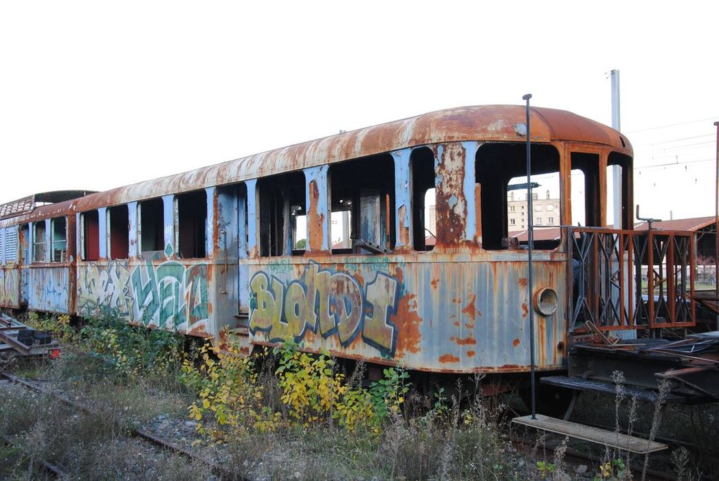 locomotive, voiture à voyageurs : autorail double articulé, Brissonneau et Lotz, à voie métrique, ZM8-ZR4 - © Ministère de la Culture (France), Conservation des antiquités et des objets d’art de l'Ardèche - Tous droits réservés