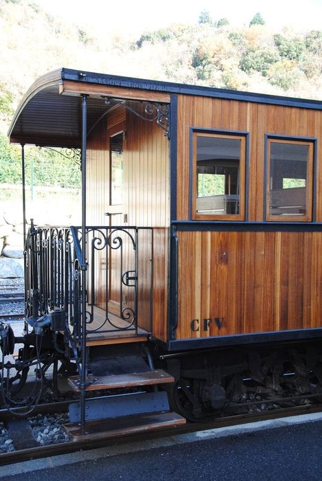 voiture à voyageurs à bogies, à voie métrique, B 103