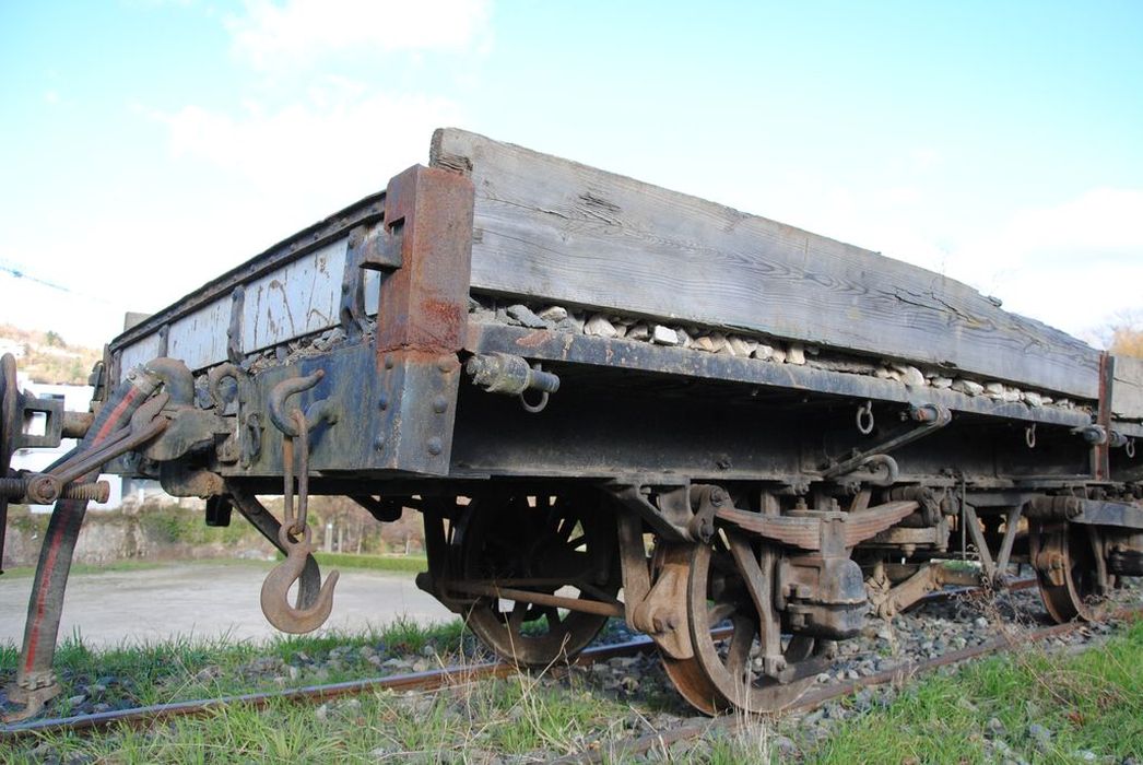 wagon plat à traverse mobile, à voie métrique, HTV 6562 - © Ministère de la Culture (France), Conservation des antiquités et des objets d’art de l’Ardèche – Tous droits réservés