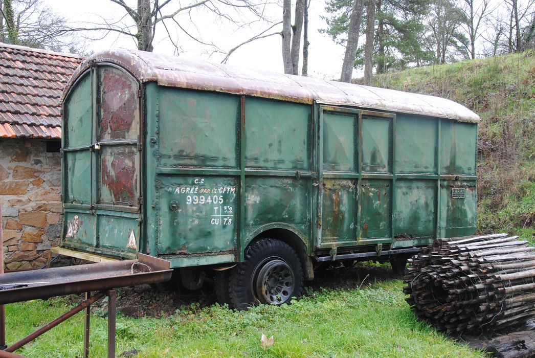 matériel de transport ferroviaire : remorque routière, type UFR, à voie métrique, 999 405 - © Ministère de la Culture (France), Conservation des antiquités et des objets d’art de l'Ardèche - Tous droits réservés