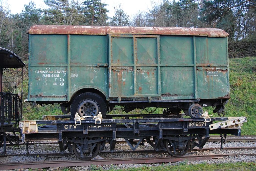 matériel de transport ferroviaire : remorque routière, type UFR, à voie métrique, 999 405 - © Ministère de la Culture (France), Conservation des antiquités et des objets d’art de l'Ardèche - Tous droits réservés