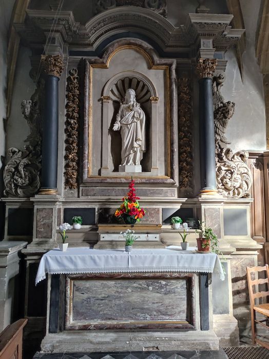 autel latéral, tabernacle, retable