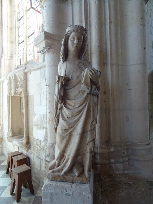 Statue : Vierge à l'Enfant