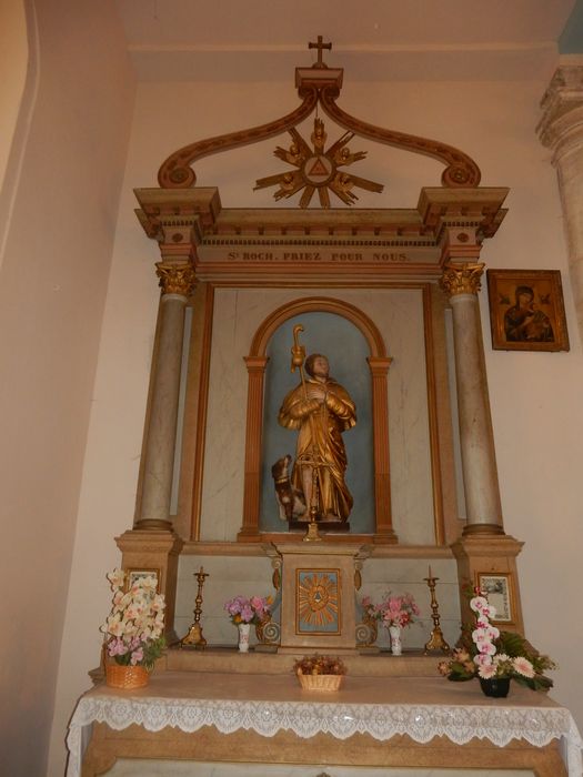 autel latéral nord, tabernacle, retable, statue : Saint Roch