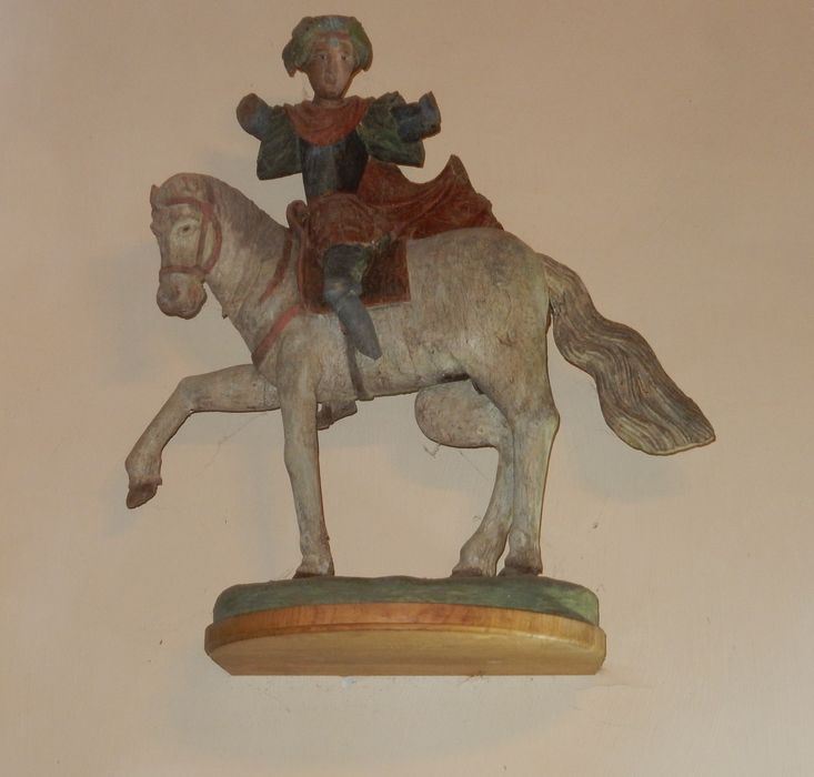 groupe sculpté : la Charité de saint Martin