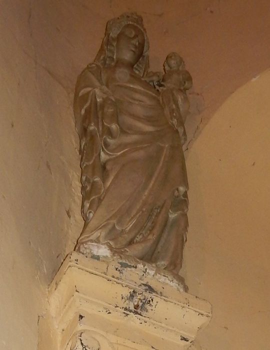 statue : Vierge à l'Enfant