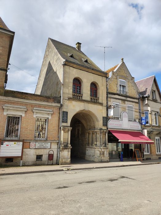 façade sur rue