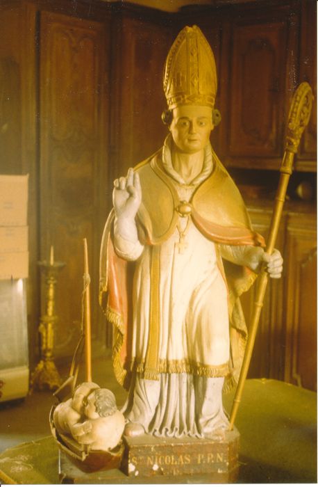 statue : Saint Nicolas