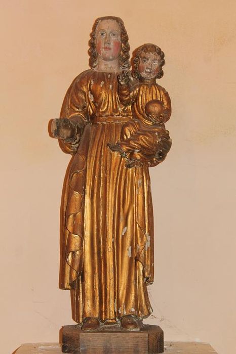 statue : Vierge à l'Enfant