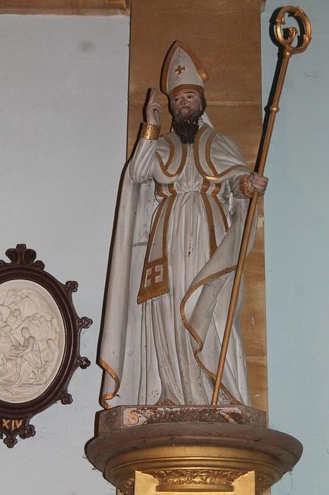 statue : Saint évêque (saint Hilaire ?)