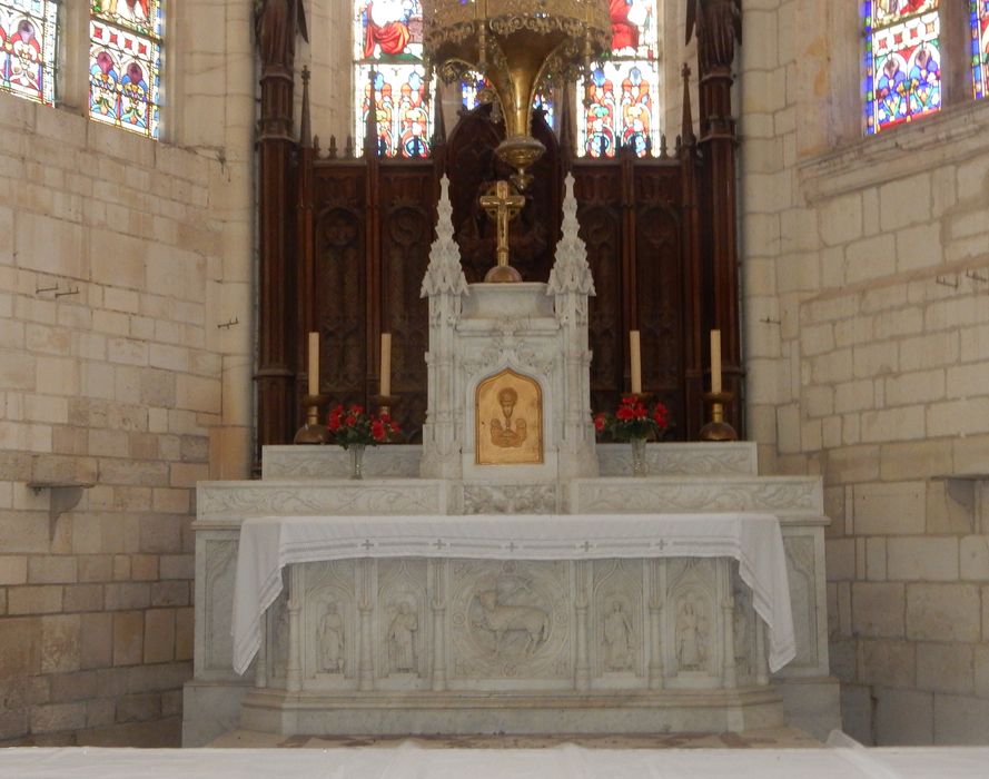 Autel (maître-autel), tabernacle et retable