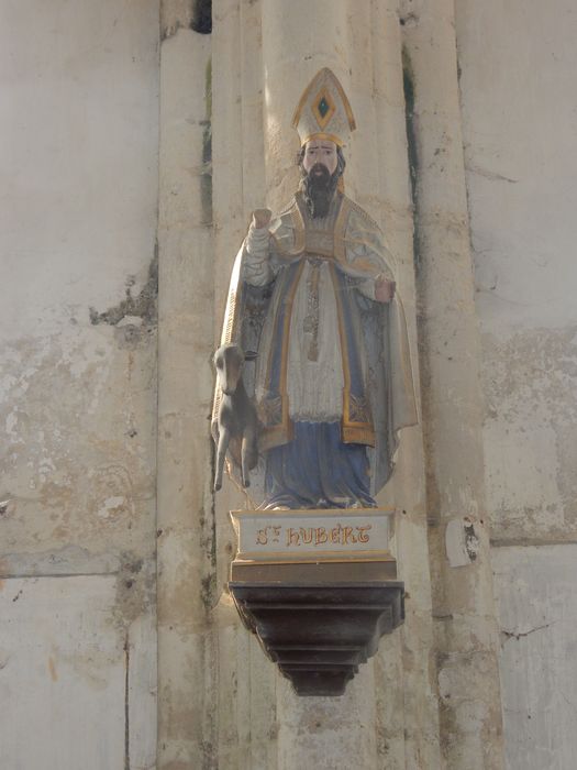 statue : Saint Hubert