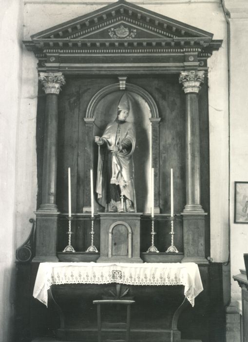 autel latéral, retable, statue : Saint Martin