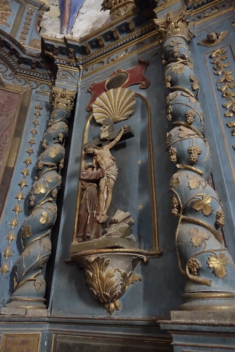 retable architecturé, statue : Christ en croix