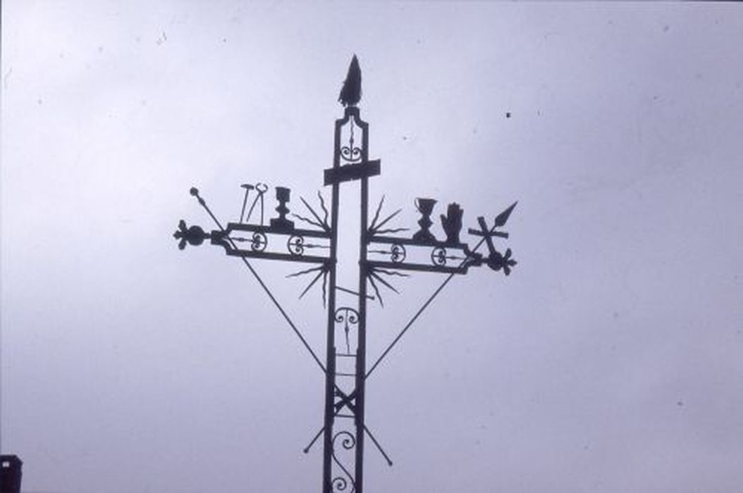 croix de chemin, vue partielle - © Ministère de la Culture (France), Conservation des antiquités et des objets d’art de l'Ariège – Tous droits réservés 