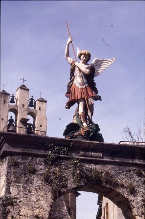 statue : Saint Michel - © Ministère de la Culture (France), Conservation des antiquités et des objets d’art de l'Ariège – Tous droits réservés 