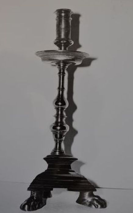 chandelier n°2 - © Ministère de la Culture (France), Conservation des antiquités et des objets d’art de l'Ariège – Tous droits réservés 