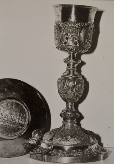 calice, patène - © Ministère de la Culture (France), Conservation des antiquités et des objets d’art de l'Ariège – Tous droits réservés