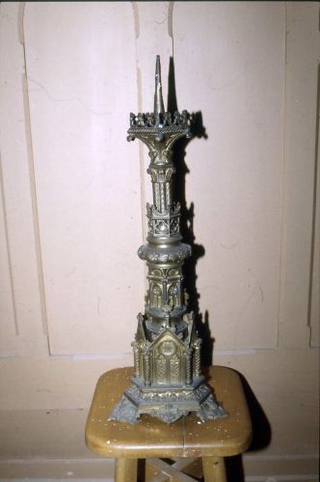chandelier - © Ministère de la Culture (France), Conservation des antiquités et des objets d’art de l'Ariège – Tous droits réservés