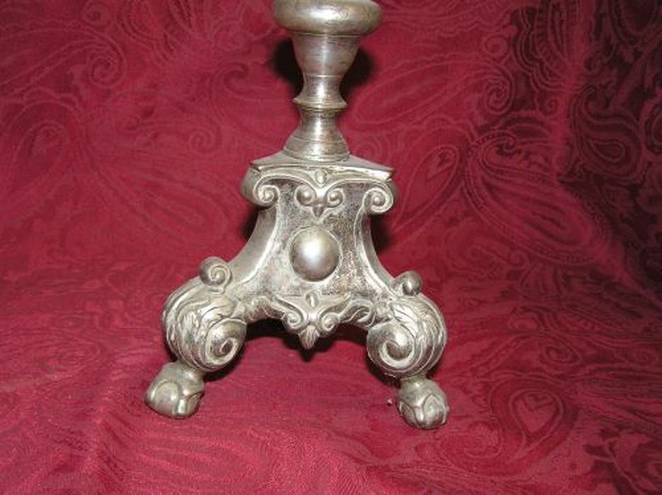 chandelier d'autel, détail - © Ministère de la Culture (France), Conservation des antiquités et des objets d’art de l'Ariège – Tous droits réservés 