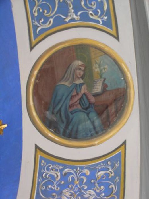 peinture (médaillon) : Vierge assise en prière - © Ministère de la Culture (France), Conservation des antiquités et des objets d’art de l'Ariège – Tous droits réservés 