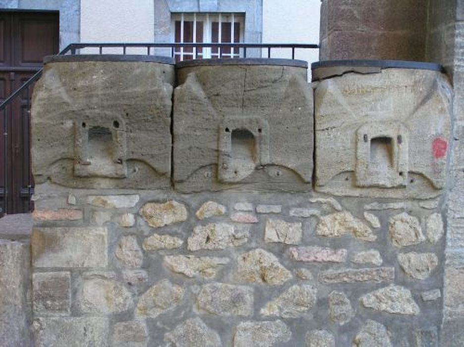 trois mesures - © Ministère de la Culture (France), Conservation des antiquités et des objets d’art de l'Ariège – Tous droits réservés