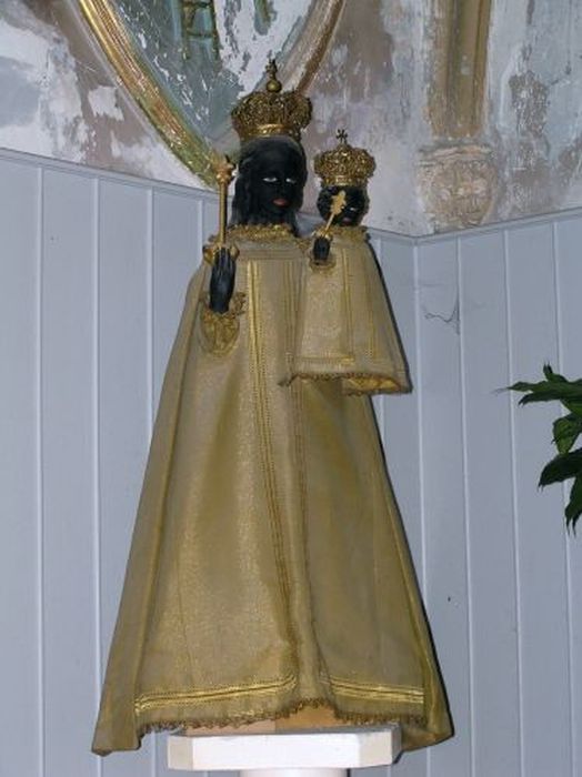 statue : Vierge noire avec l'Enfant Jésus - © Ministère de la Culture (France), Conservation des antiquités et des objets d’art de l'Ariège – Tous droits réservés