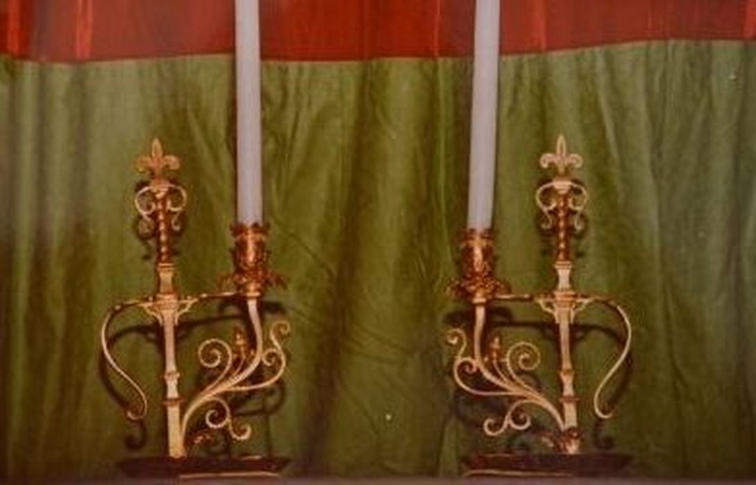chandeliers d'autel - © Ministère de la Culture (France), Conservation des antiquités et des objets d’art de l'Ariège – Tous droits réservés