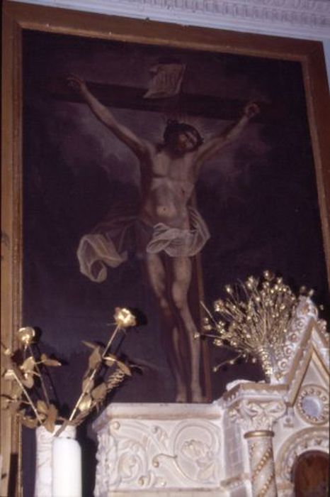 tableau : Christ en croix - © Ministère de la Culture (France), Conservation des antiquités et des objets d’art de l'Ariège – Tous droits réservés