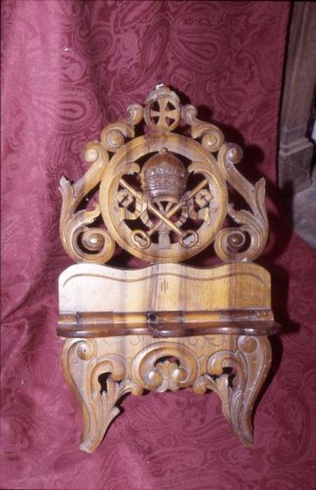 pupitre d'autel (porte-missel) - © Ministère de la Culture (France), Conservation des antiquités et des objets d’art de l'Ariège – Tous droits réservés
