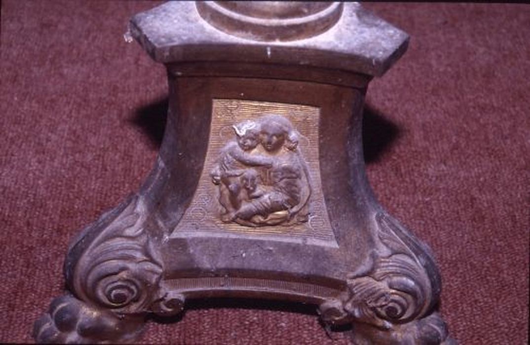 croix d'autel, détail - © Ministère de la Culture (France), Conservation des antiquités et des objets d’art de l'Ariège – Tous droits réservés 