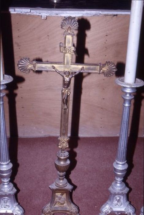 croix d'autel - © Ministère de la Culture (France), Conservation des antiquités et des objets d’art de l'Ariège – Tous droits réservés 