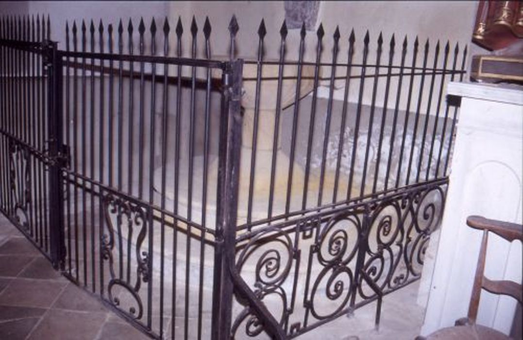 clôture de chapelle (grille) - © Ministère de la Culture (France), Conservation des antiquités et des objets d’art de l'Ariège – Tous droits réservés 