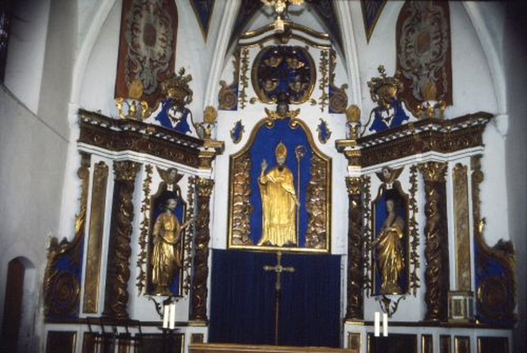 retable, lambris de revêtement, bas-relief, statues du maître-autel : saint Germier, sainte Catherine, saint Pierre - © Ministère de la Culture (France), Conservation des antiquités et des objets d’art de l'Ariège – Tous droits réservés